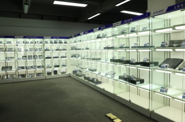 東田工控機(jī).png