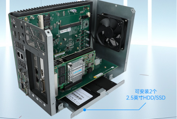 東田智慧港口工業(yè)用的電腦硬盤.png